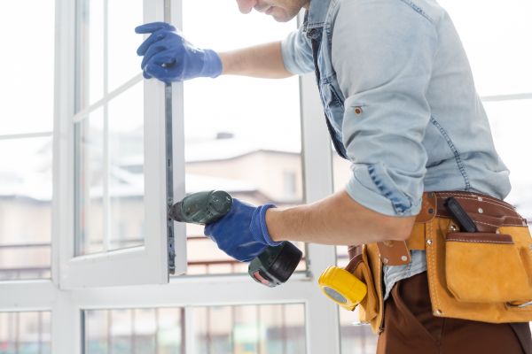 Cost of Residential Window Service in Elk Grove
