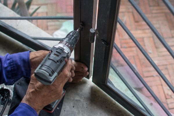 Steel Window Repair in Elk Grove