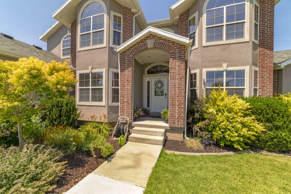 Transom Window Replacement in Elk Grove