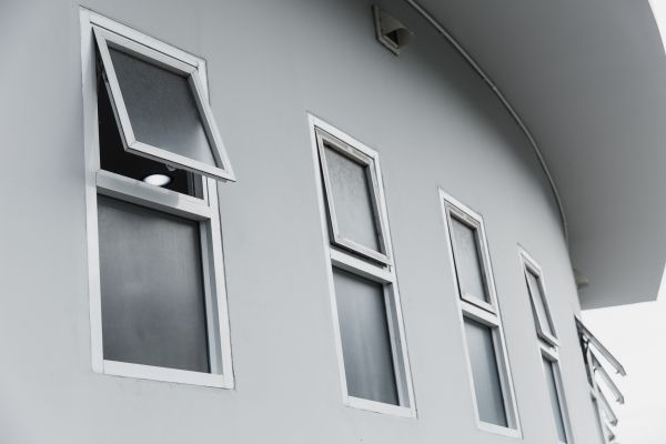 Cost of Awning Windows Installation in Elk Grove