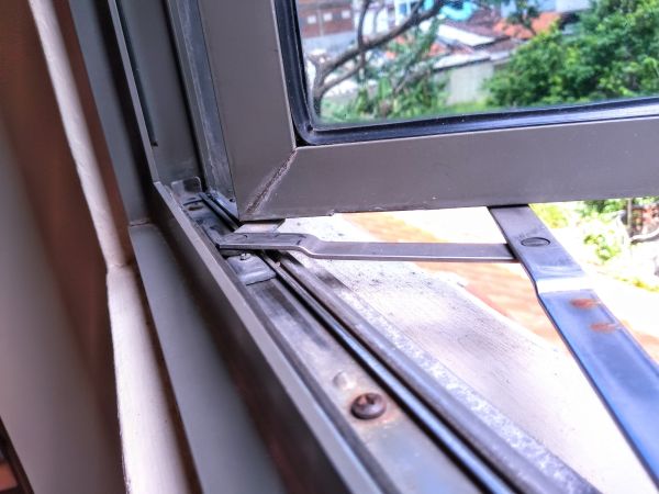 Hinged Window Replacement in Elk Grove